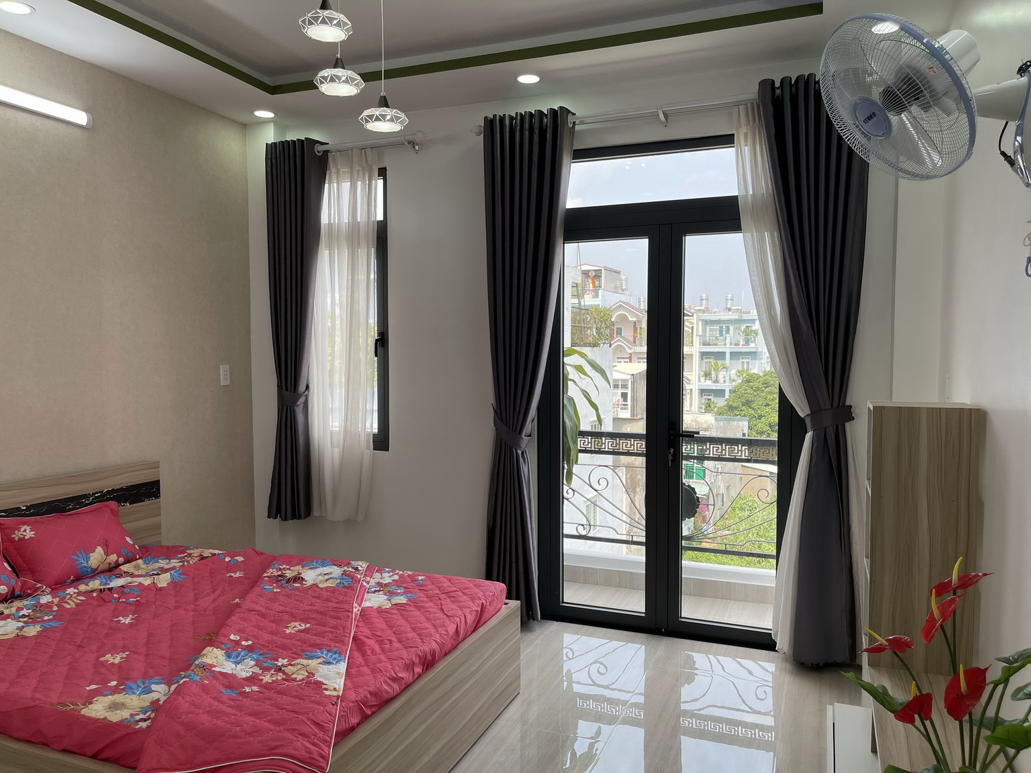 C.Chủ bán 4 lầu tk Singapore đẹp lung linh hẻm nhựa 8m - 240/24 Phạm Văn Chiêu - Hoa hồng 1% gửi AE